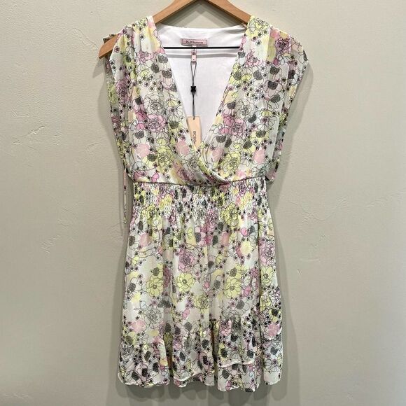 NWT BCBGeneration Color Storybook Floral Dress - Size: XS - Picture 1 of 12